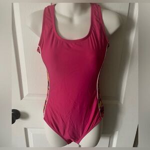 Catalina women’s one piece pink swimsuit size medium